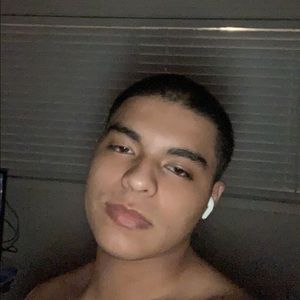 Meet your Posher, Alejandro